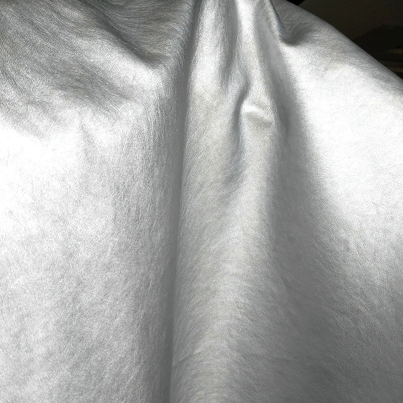 pu人造革金属光银色仿皮金属银皮料面料工厂直销