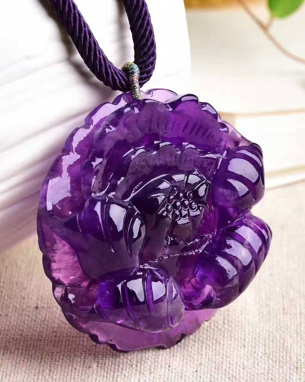 天然紫水晶牡丹花吊坠花开富贵雕工精湛梦幻紫罗兰色非常淡雅迷