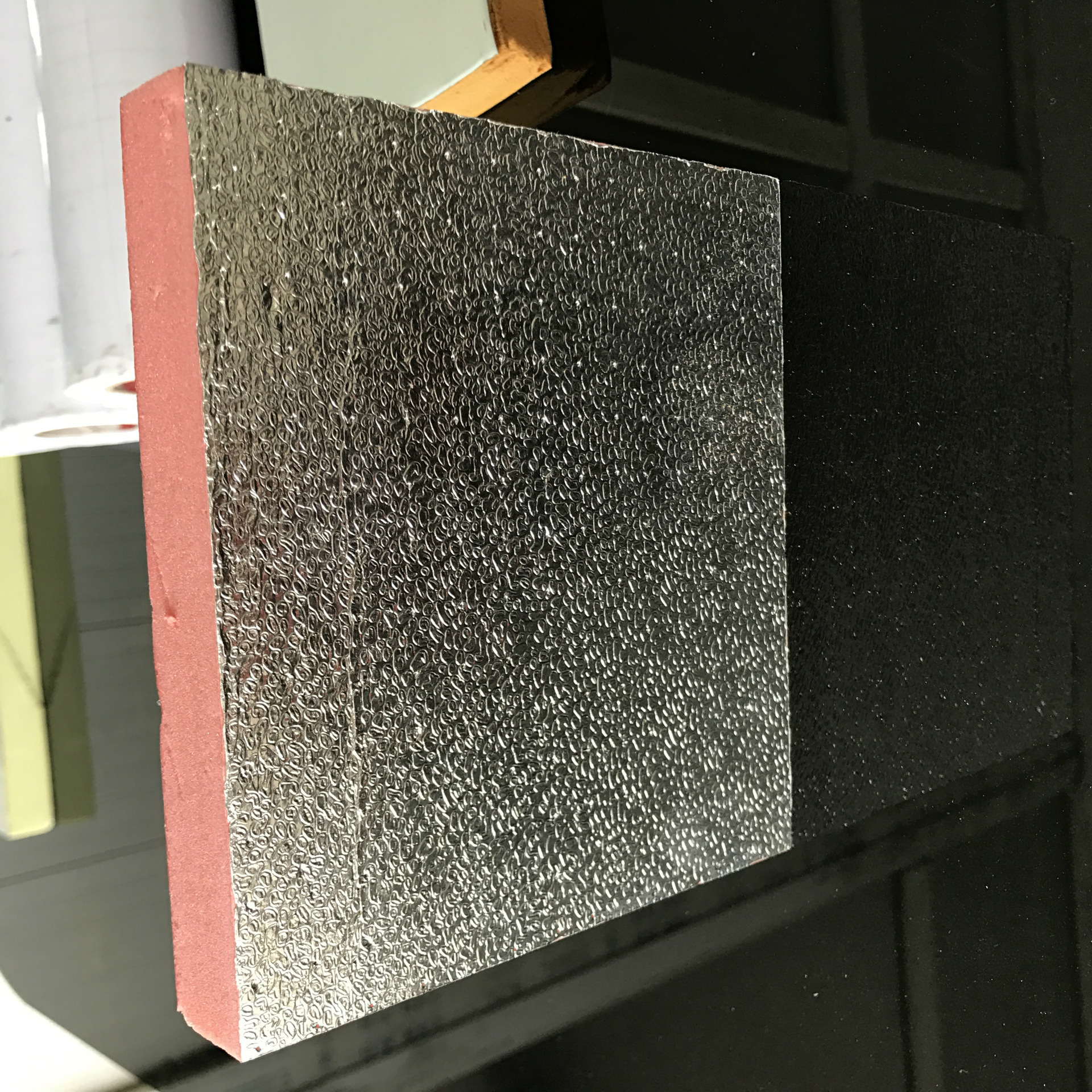 厂家提供 保温板双面铝箔挤塑板 酚醛复合板 屋面隔热板泡沫板