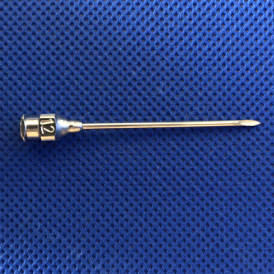 12号尖嘴铁针头,兽用铁针头 1个