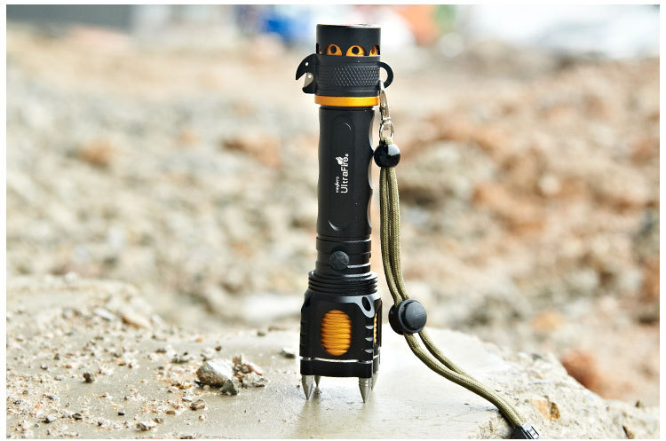 远程探照灯多功能防身手电筒 可充电t6大功率强光定焦 led手电