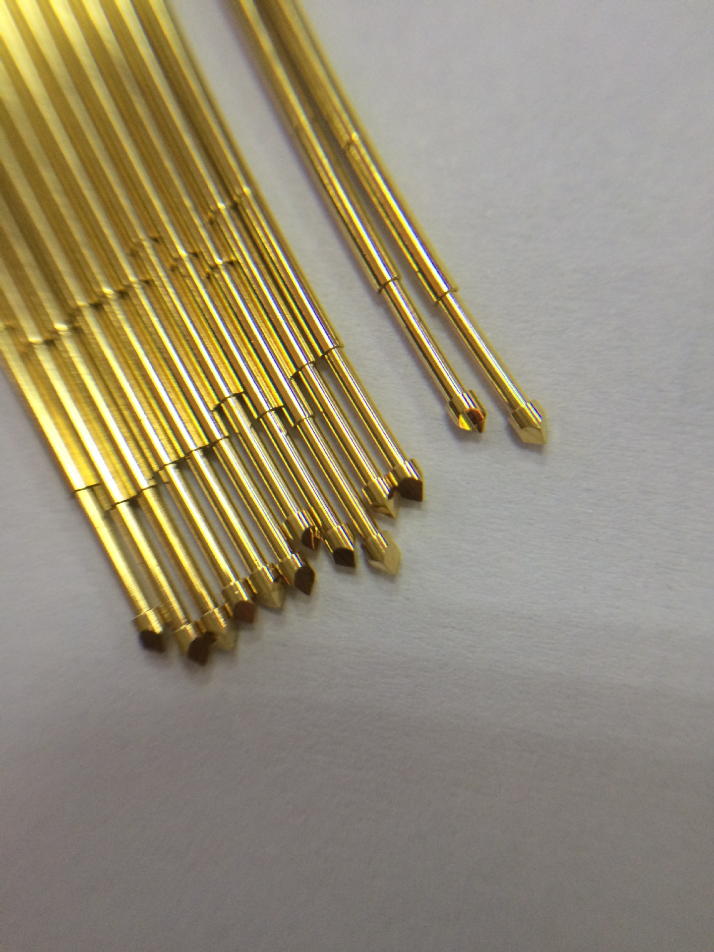 华荣探针17测试顶针导电弹簧针p100tpa100t2凿形镀金