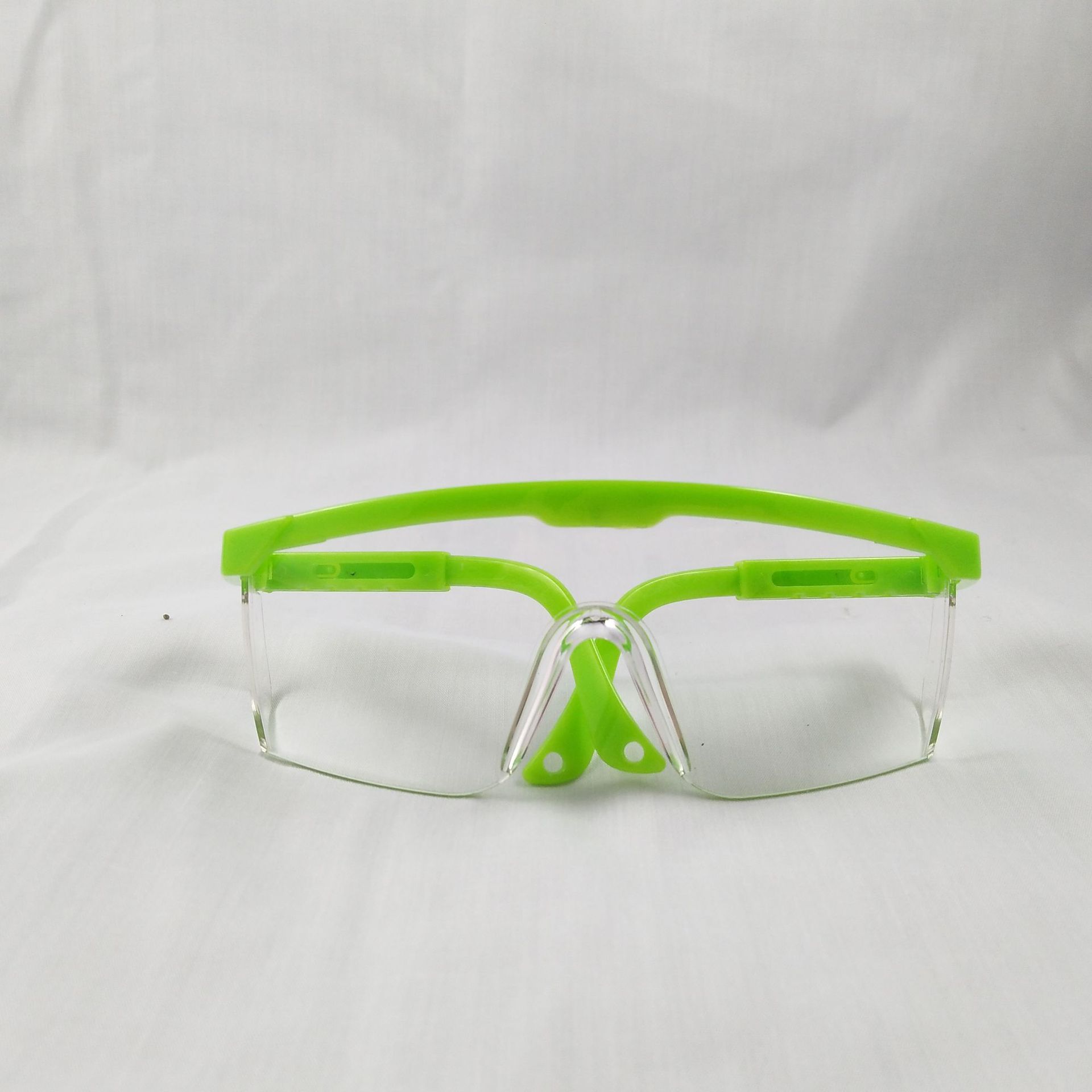 正品厂家026儿童专业眼镜劳保护目镜强化耐磨防冲击玩沙男女通用