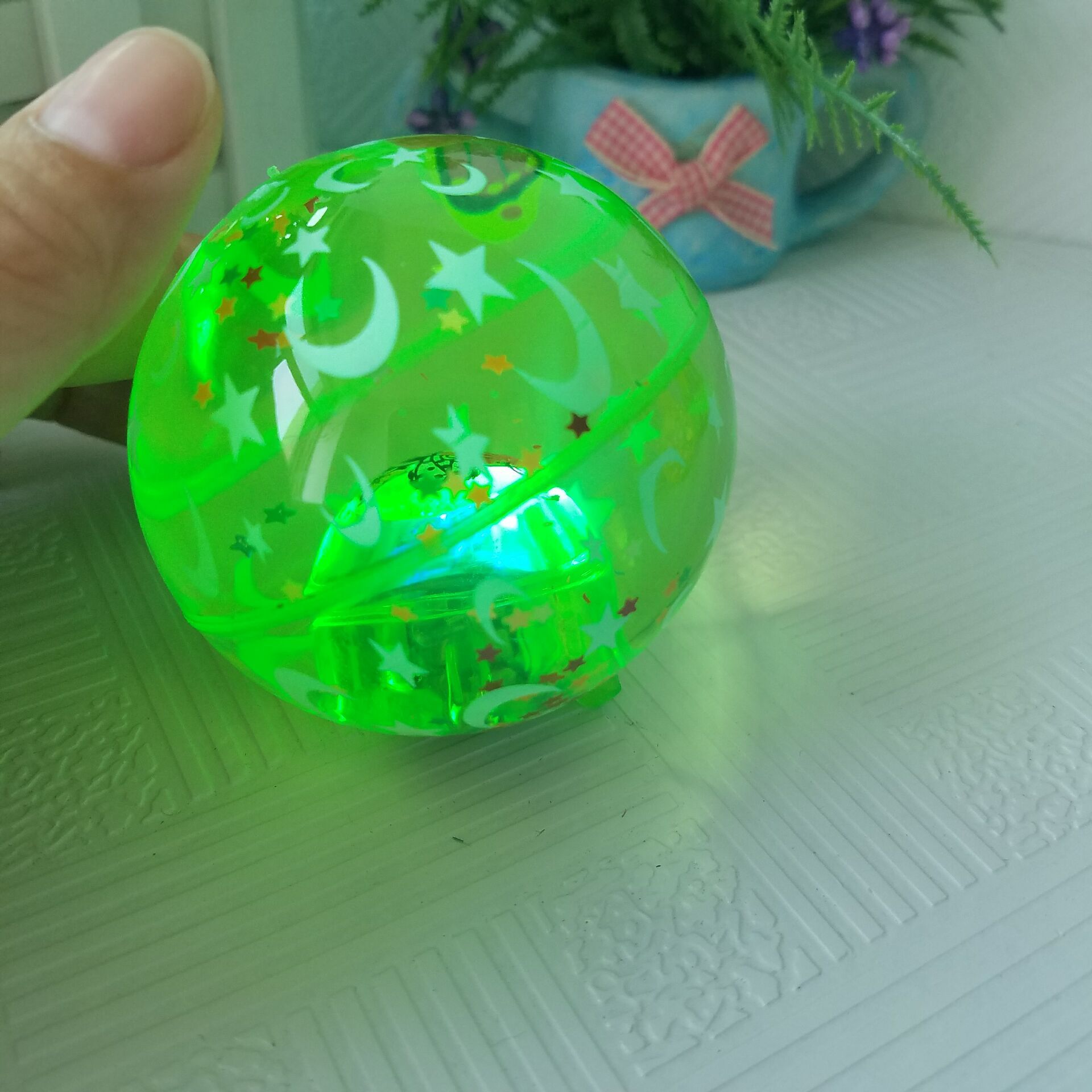 5公分带绳子带图案 弹力球 水晶球 塑胶玩具