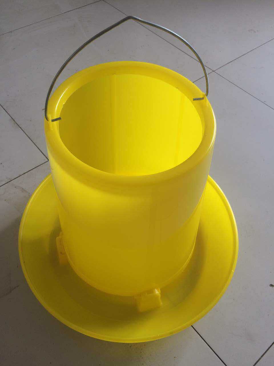 鸡用料桶 料槽食槽 1.5千克 喂食器喂水器 鸡鸭鹅鸽子自动下料桶