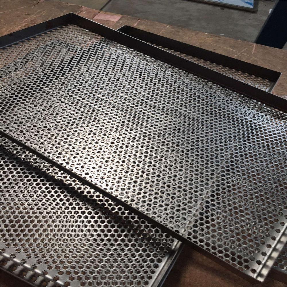 供应圆孔铁板冲孔网 过滤筛分冲孔网厂家批发优质铁网板冲孔