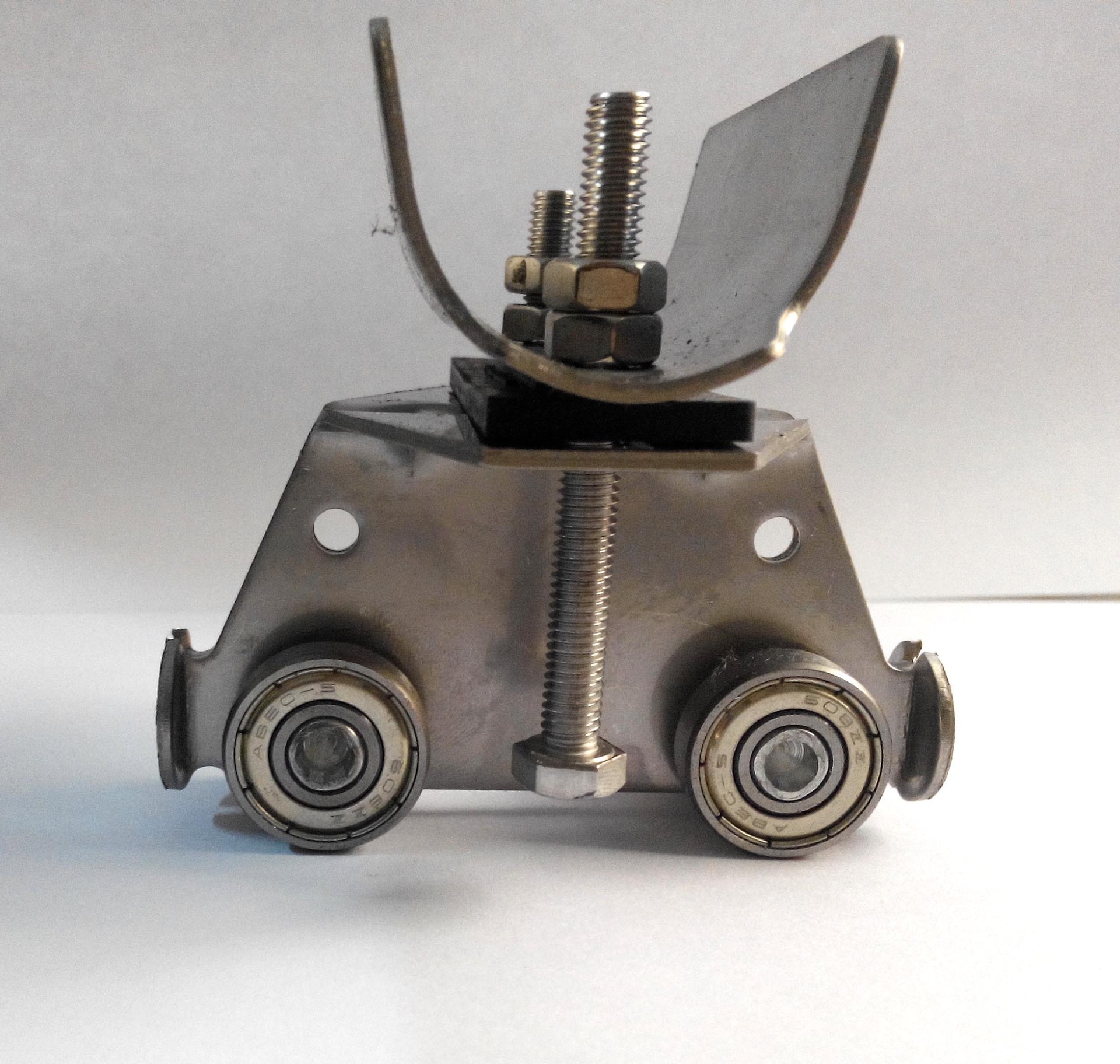 天车行车滑线配件 镀锌扁线高速吊轮 滑车 扁电缆滑车