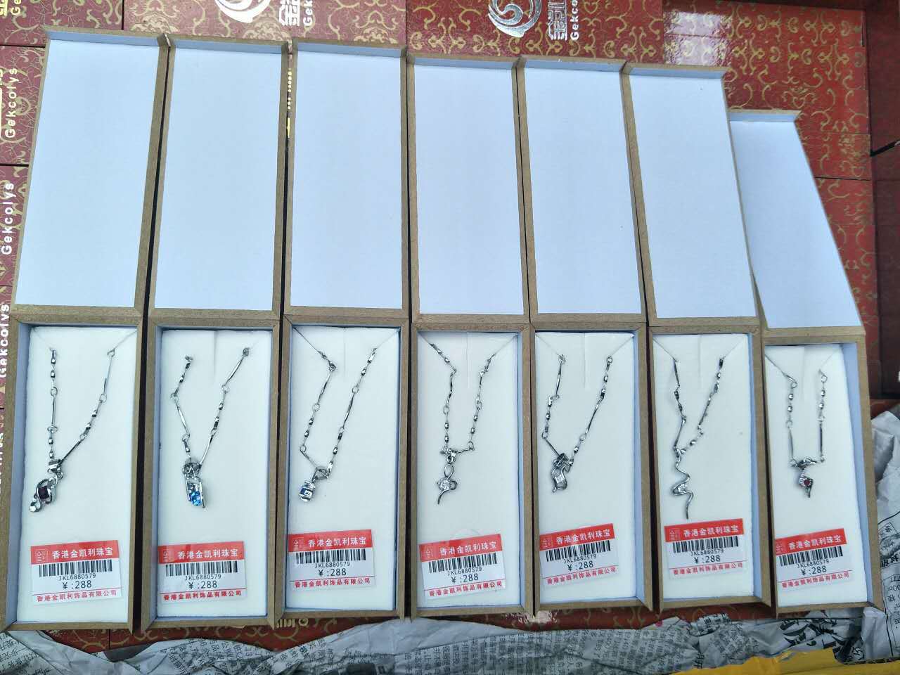 保色香港金凯利仿白金 镀银 项链女 跑江湖地摊产品热卖礼品