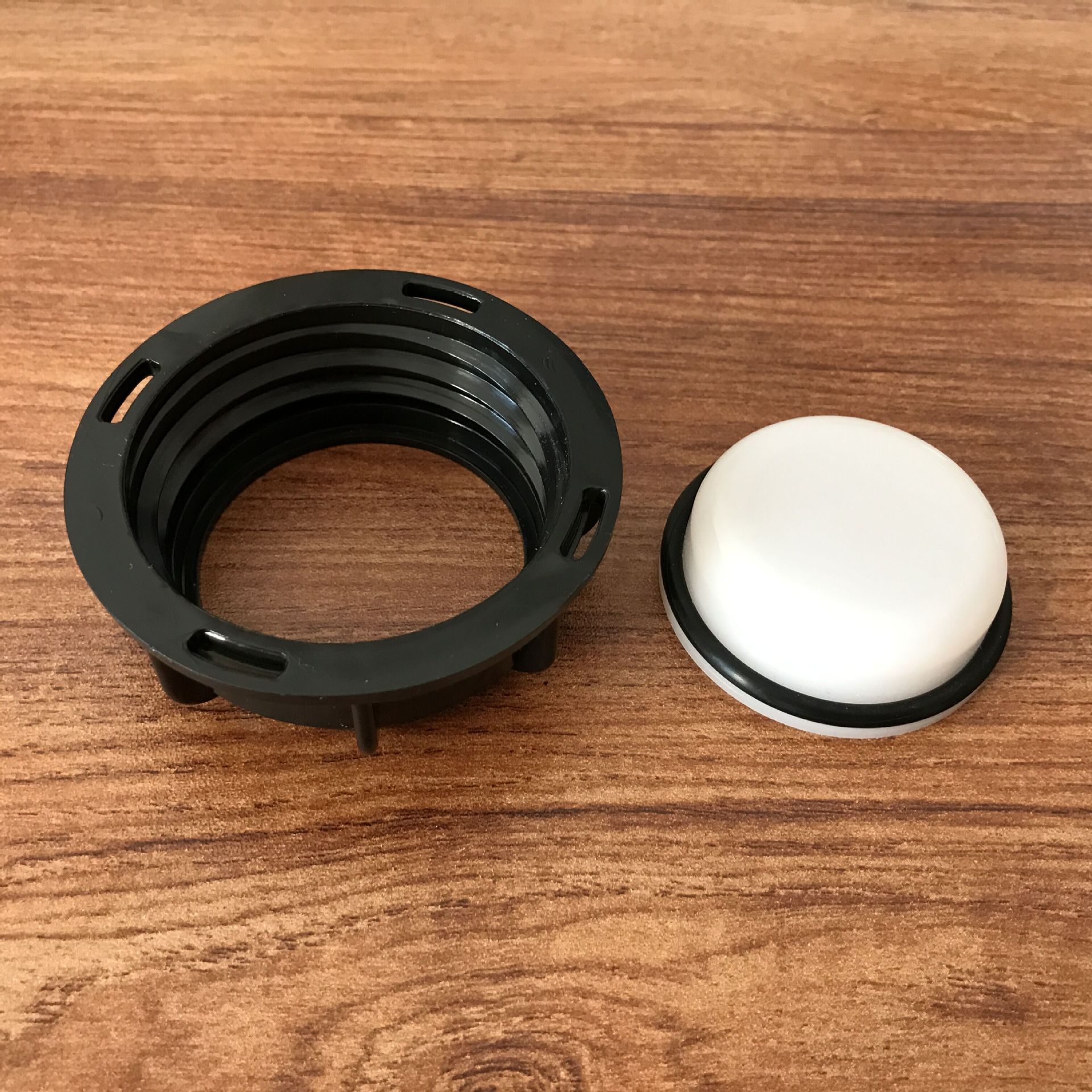 供应ibc吨桶阀门配件防尘盖防漏盖集装桶阀门盖三件套粗螺纹