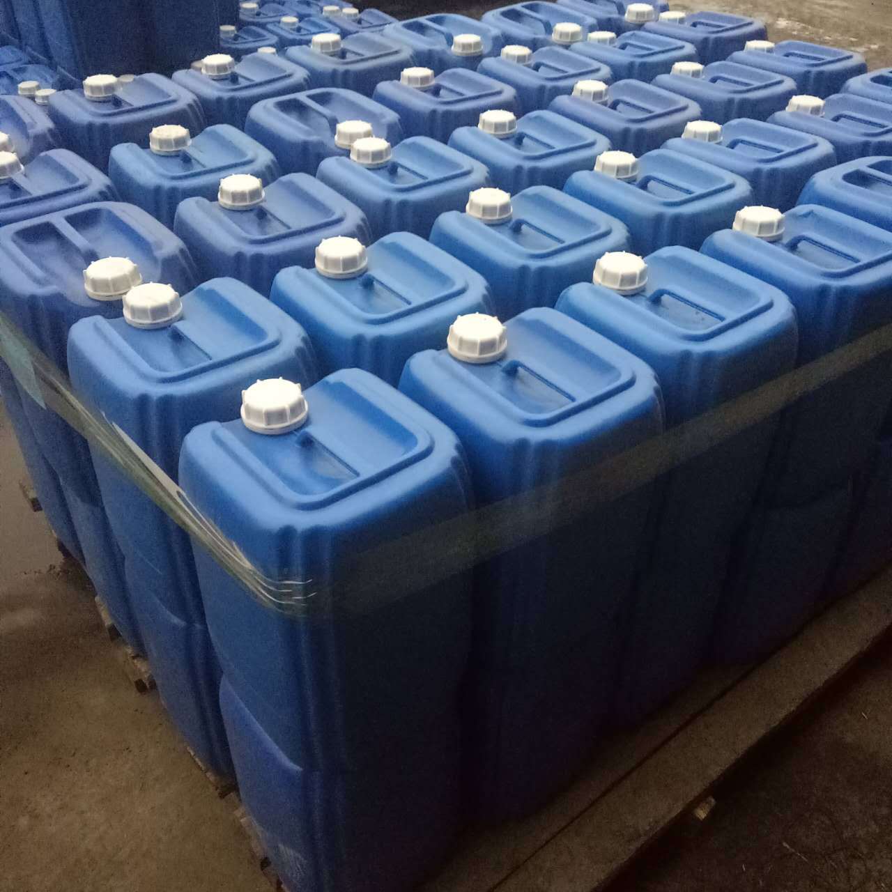 我公司生产供应 聚羧酸减水剂 高效减水剂 厂家供应