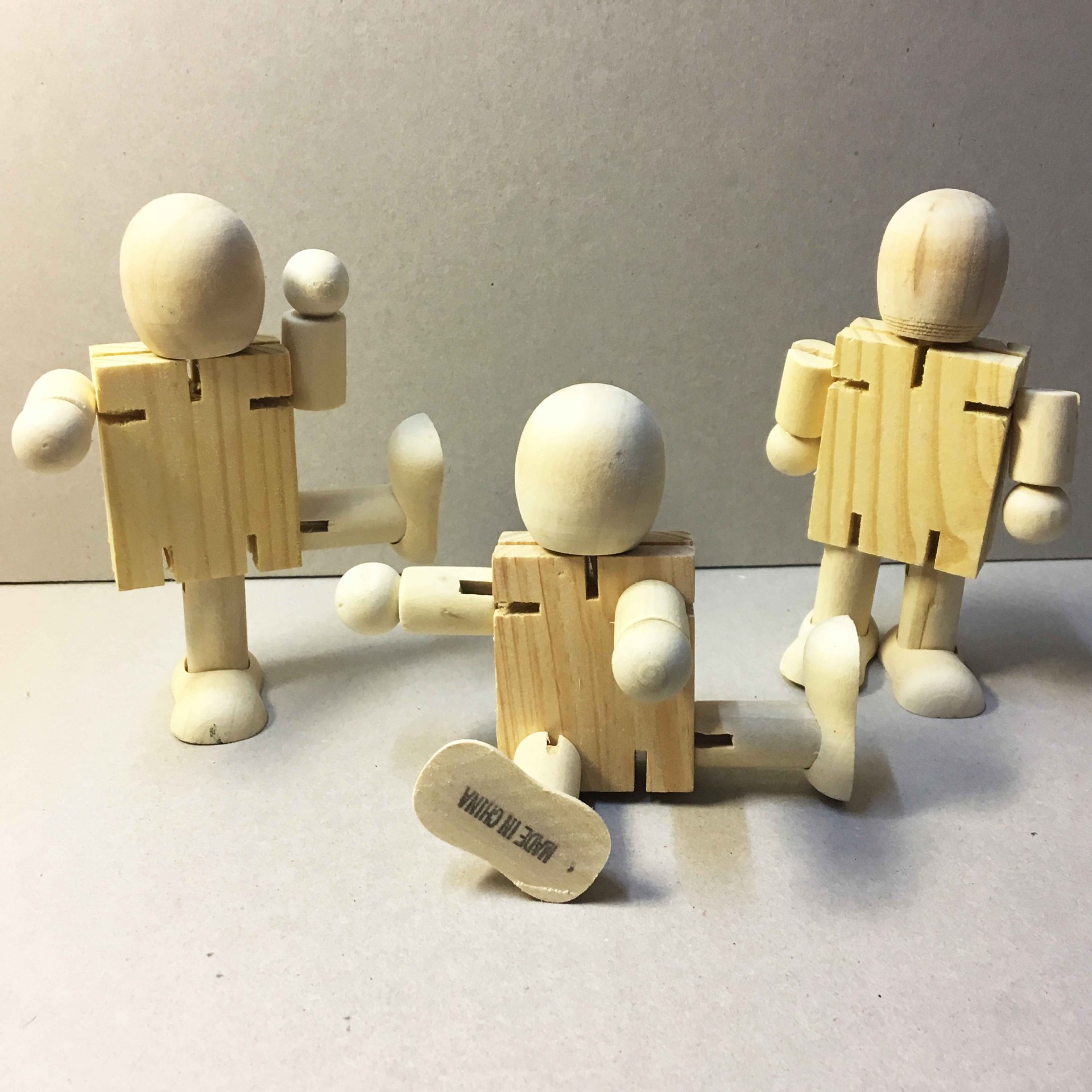 儿童节木制机器人关节木偶幼儿园diy手工材料包涂鸦绘画益智玩具