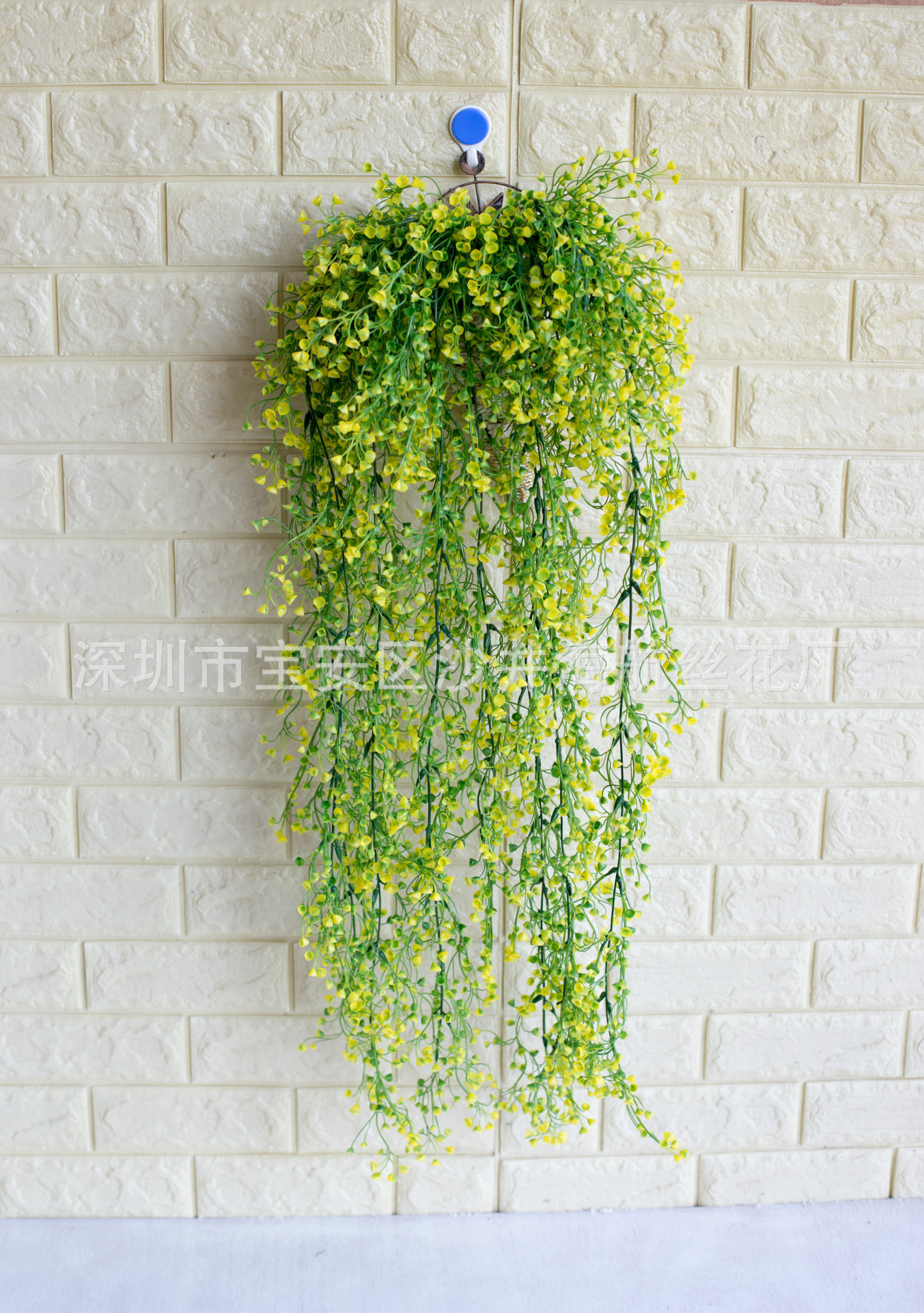 厂家直销 藤条仿真植物壁挂植物墙装饰绿叶塑料假花吊兰常青藤