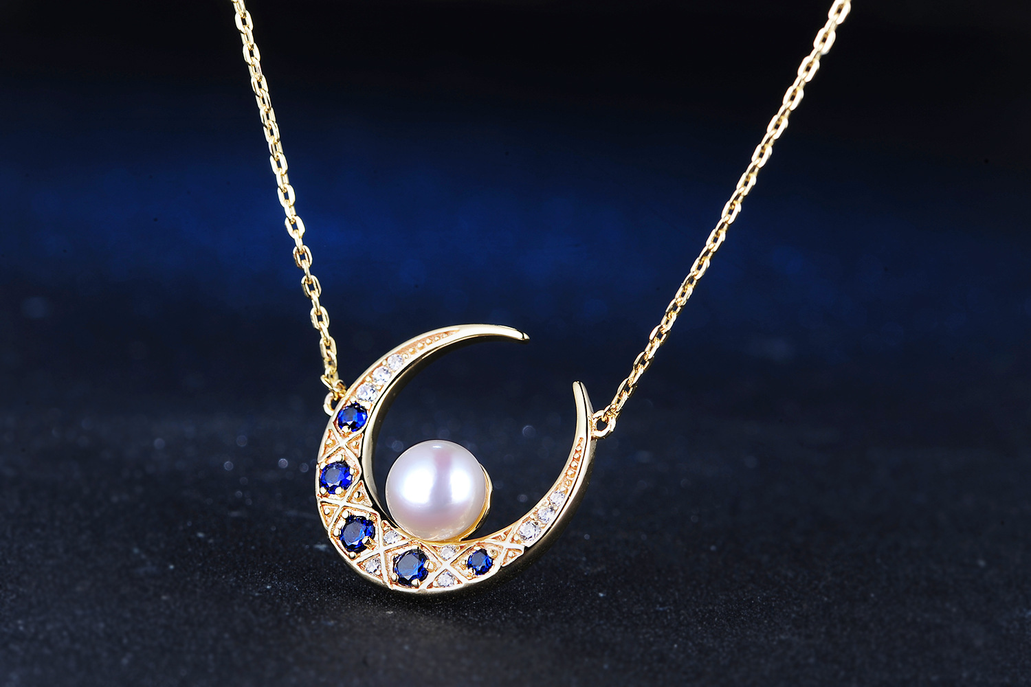 胧月925纯银彩宝首饰 天然白珍珠弯月蓝尖晶微镶镀黄金套装饰品