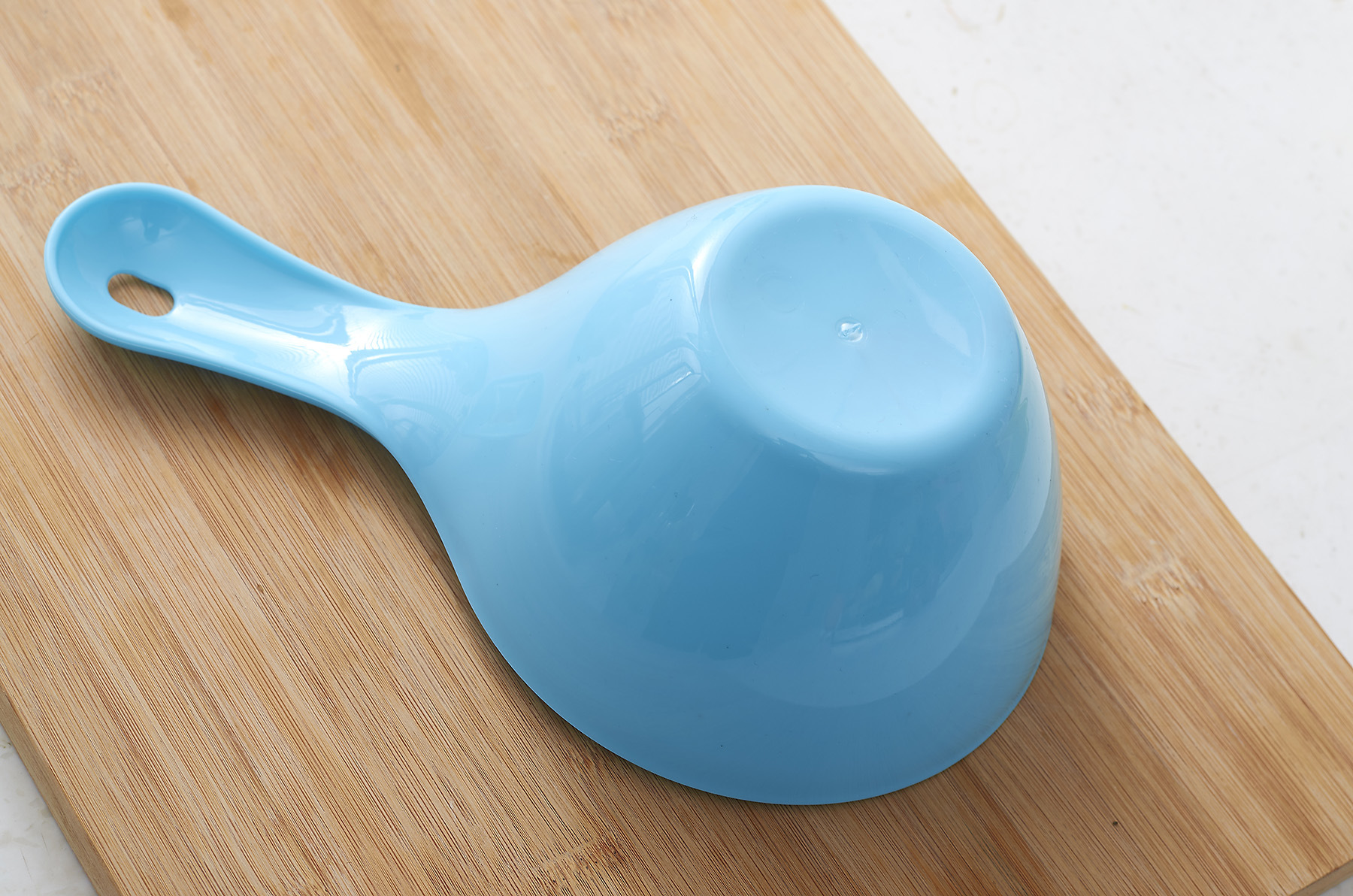 优质家用浴室水瓢舀水勺厨房塑料加厚水勺长柄宝宝洗头洗澡勺