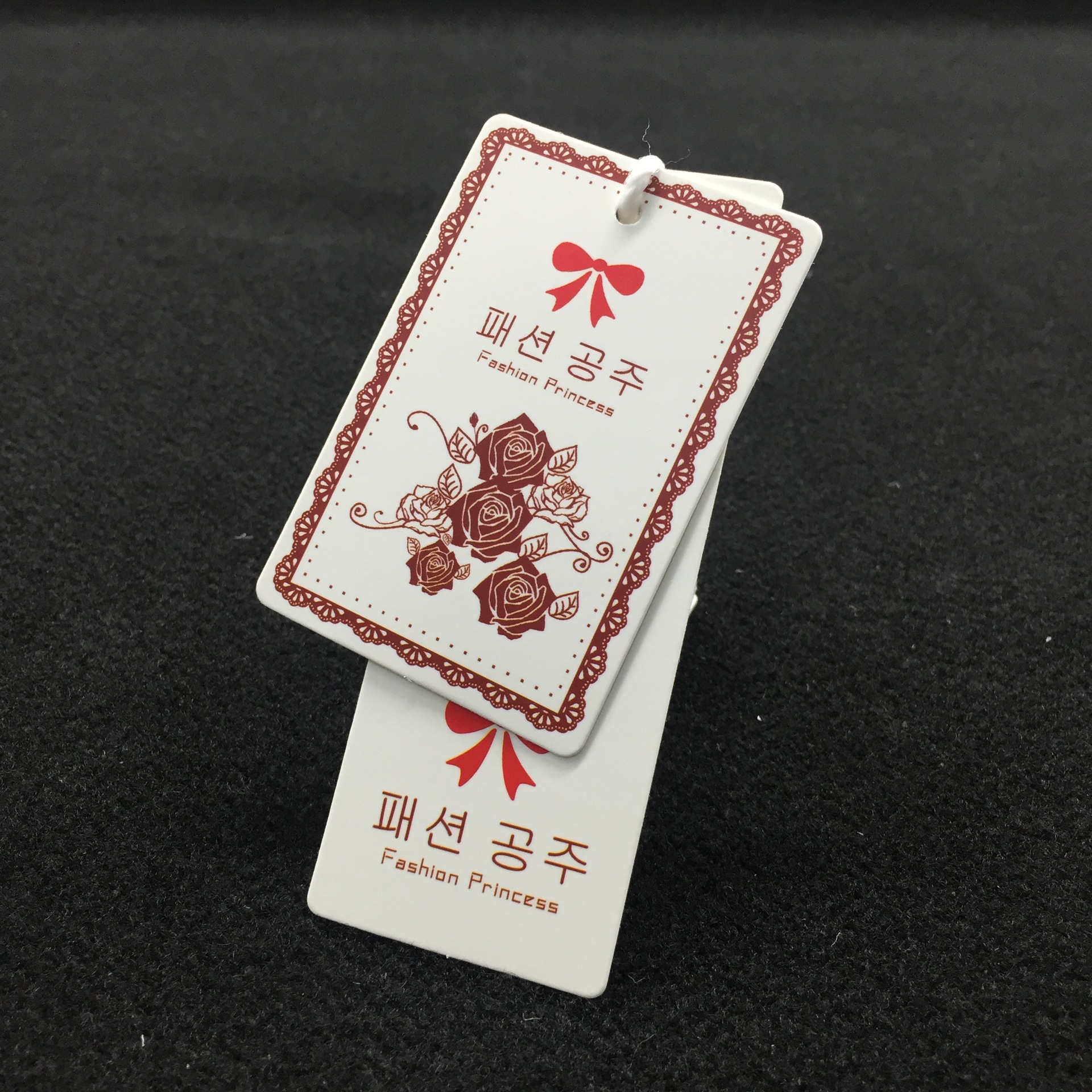 服装吊牌订做服装白色吊牌定制新款铜卡吊卡现货批发订制吊牌定做