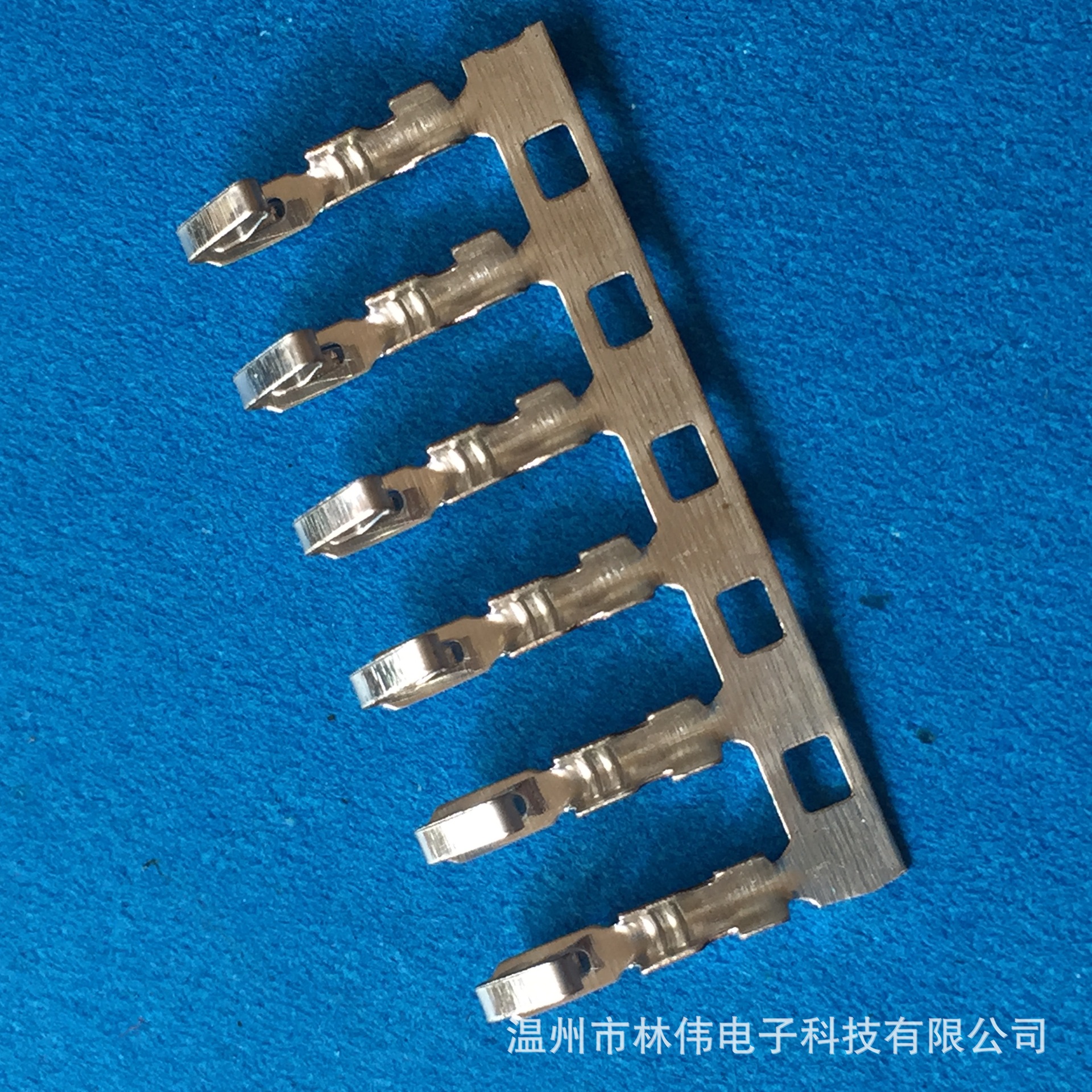 厂家长期供应特价精美汽车连接器 2510端子胶壳连接器针座