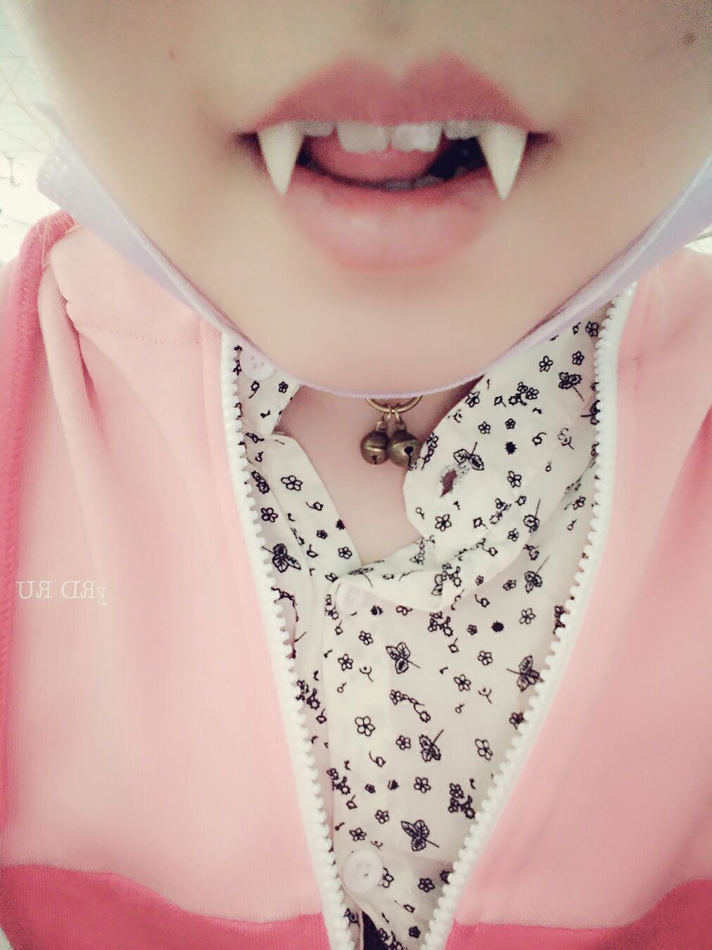 外贸 万圣节吸血鬼假牙僵尸牙齿小虎牙影视cos化妆舞会道具批发