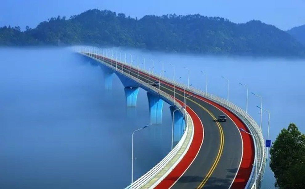 绝美大气的千岛湖公路