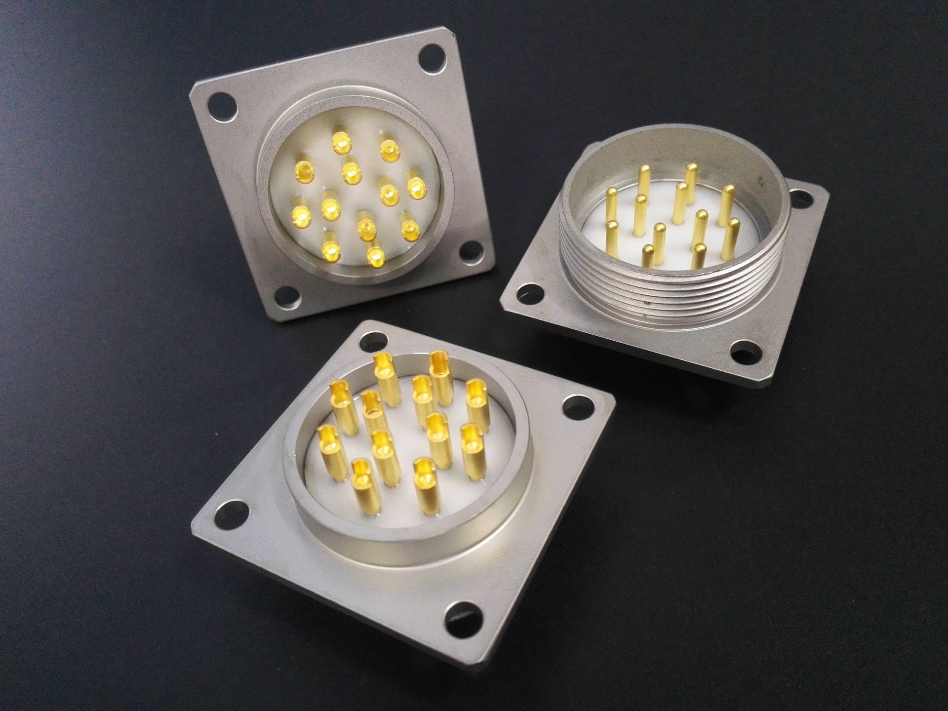 高低温气密封航空插头15a真空耐压电连接器yg513312zjctkc