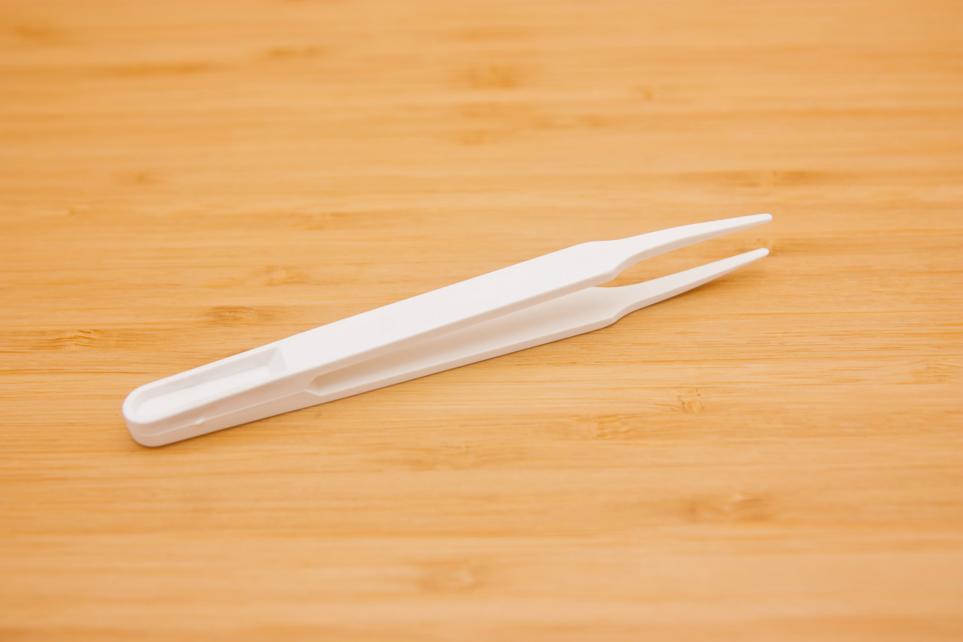 批发供应尖头平头镊子防静电塑胶料无尘净化白色小镊子工具