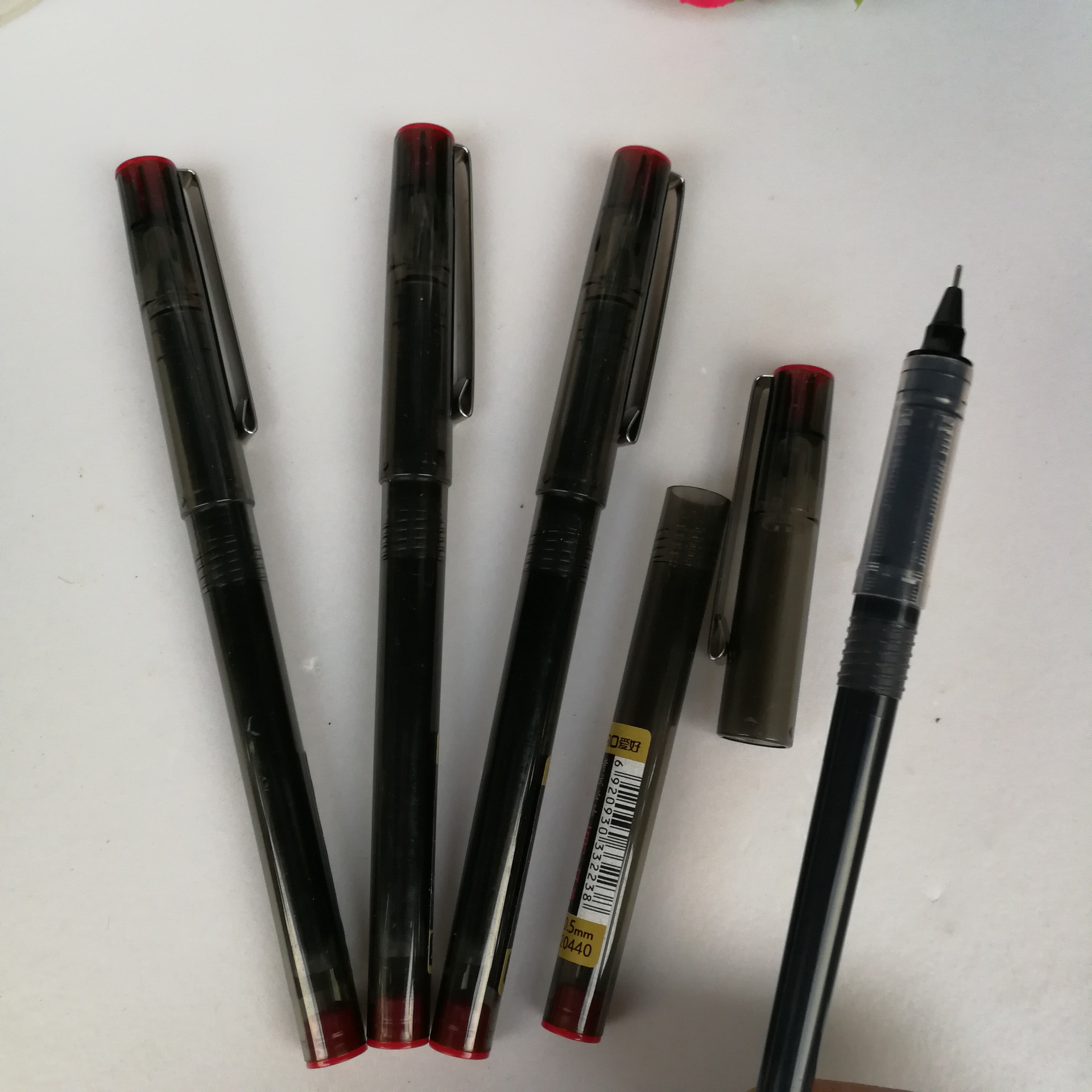 5全针管办公签字笔厂价批发