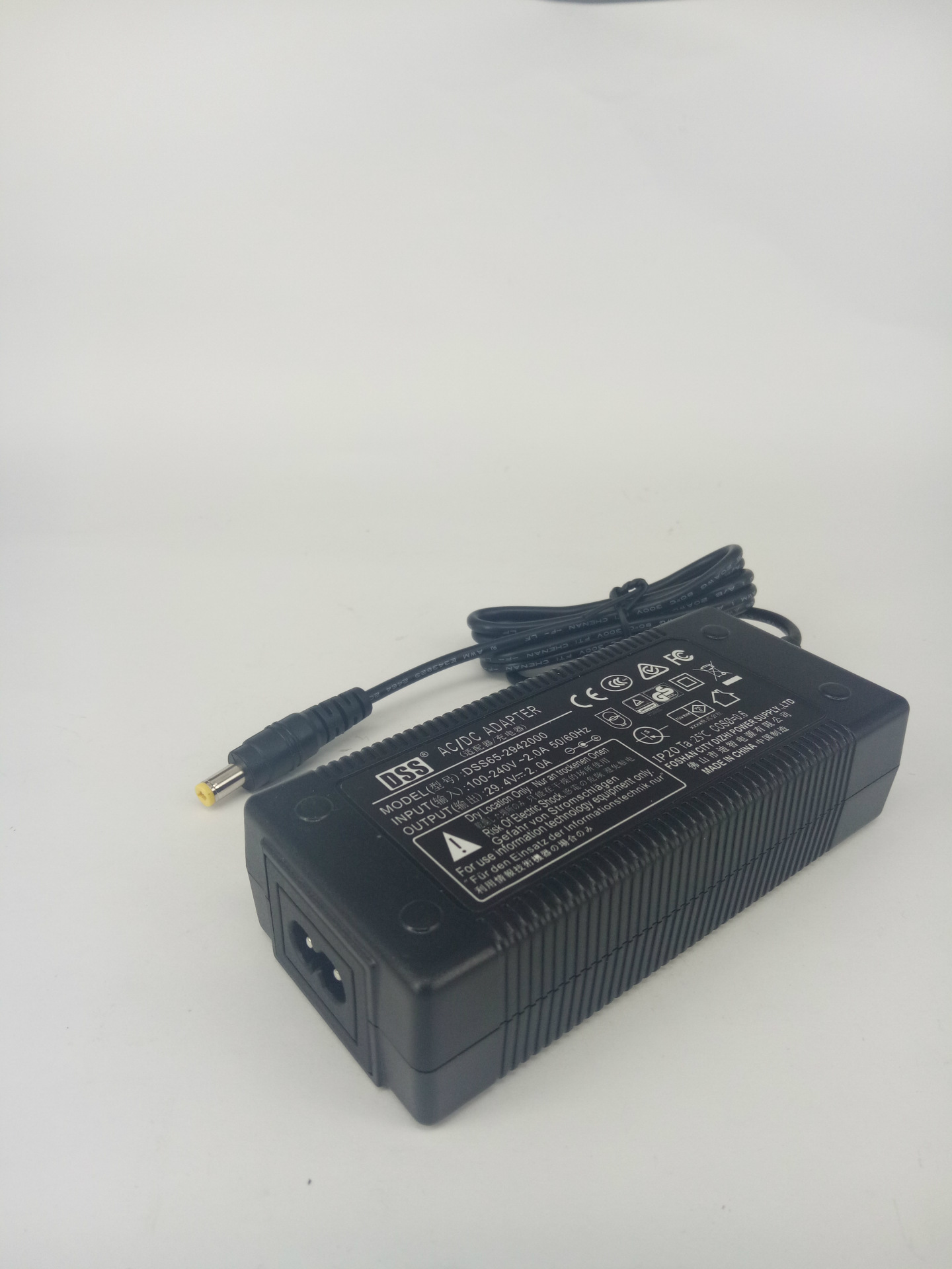 《热销多认证》7串24v锂电池充电器29.4v2a ccc cb 电动车充电器