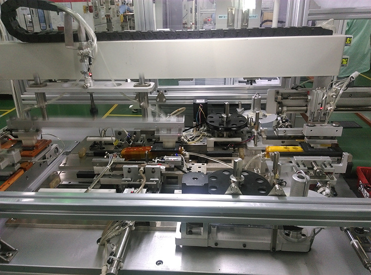 自动切胶自动贴胶自动包胶离型纸自动收料 锂电池侧边自动贴胶机