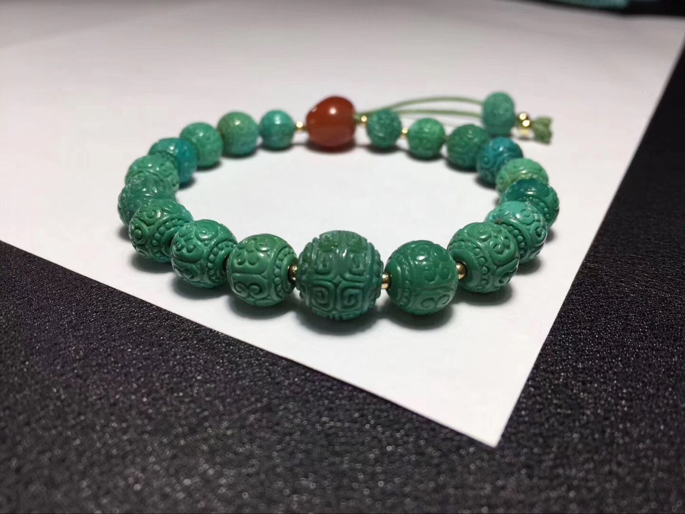 原矿高瓷玉化军绿回纹手串7-10毫米圆珠手链包金镶嵌 天然绿松石