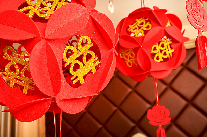 婚房装饰花球 结婚用品拉花拉喜 创意婚庆喜字无纺布绣球