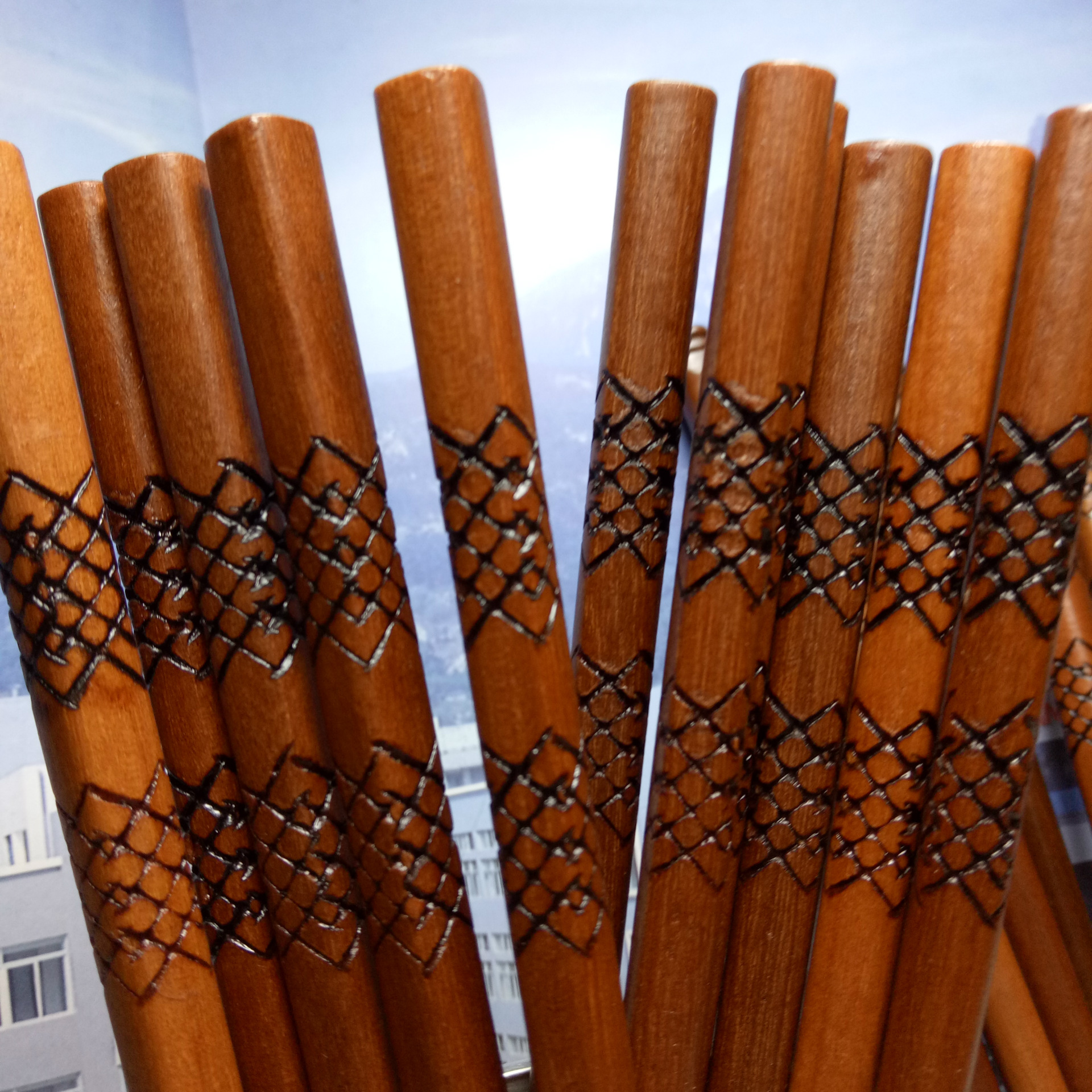 厂家批发 中式木筷子磨花圆头创意筷子酒店家用餐具可定制