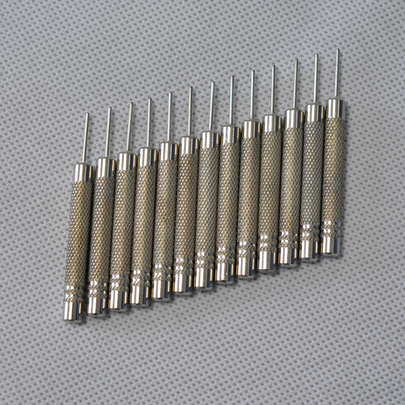 修表工具拆带器顶针调表针 敲表带冲针冲针手表带短冲拆带针