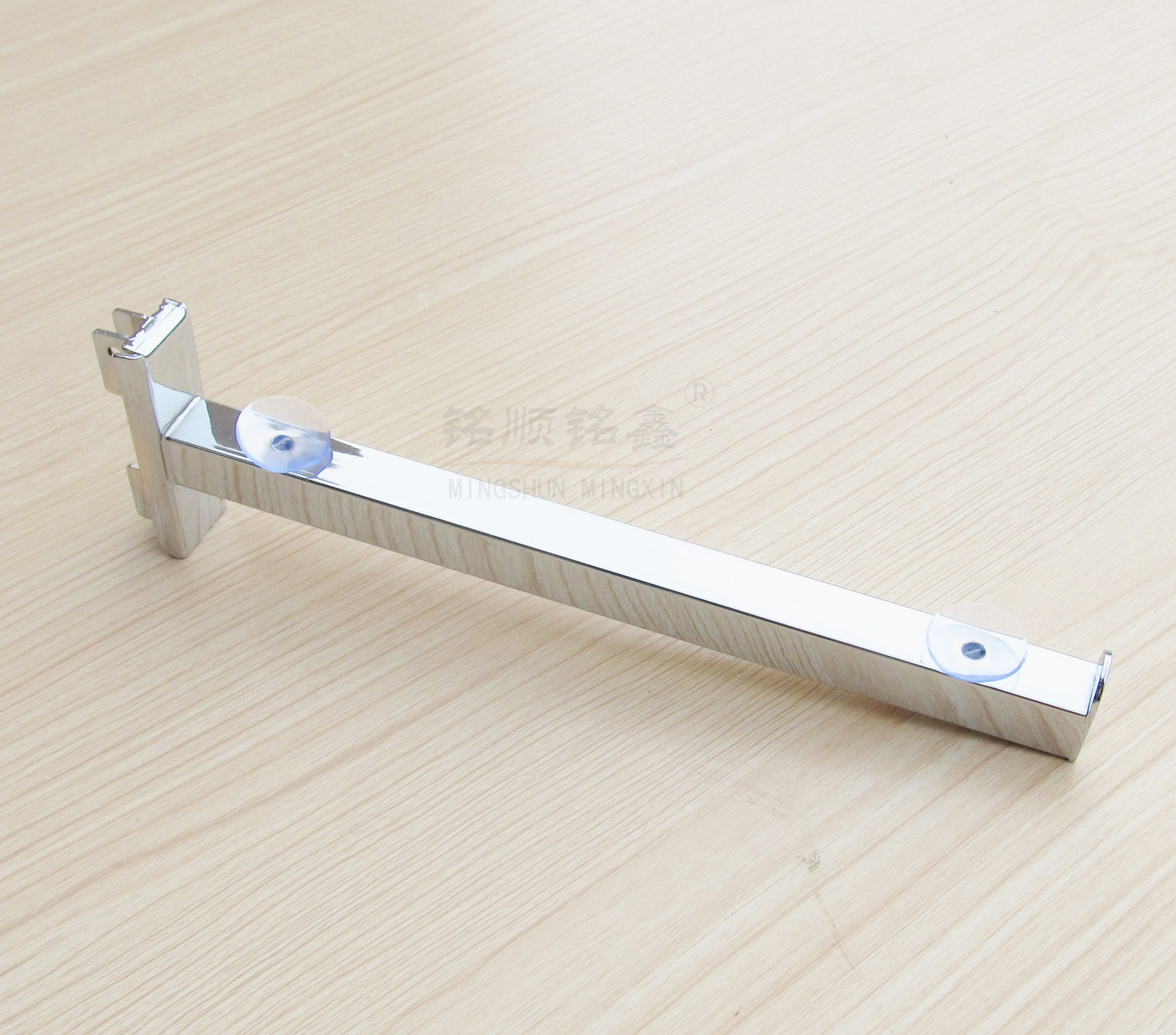 厂家批发 18方管玻璃托架 双脚卡a柱商超托架 金属电镀玻璃托架