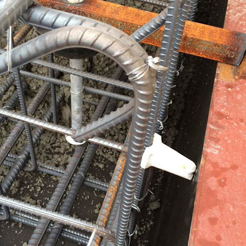 工厂直销混凝土锥形垫块/水泥垫块/50mm/5cm带挖槽垫块