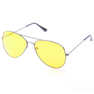 黄色镜片的作用_我要看日本黄色录像带片黄色_镜片催化剂凝固作用