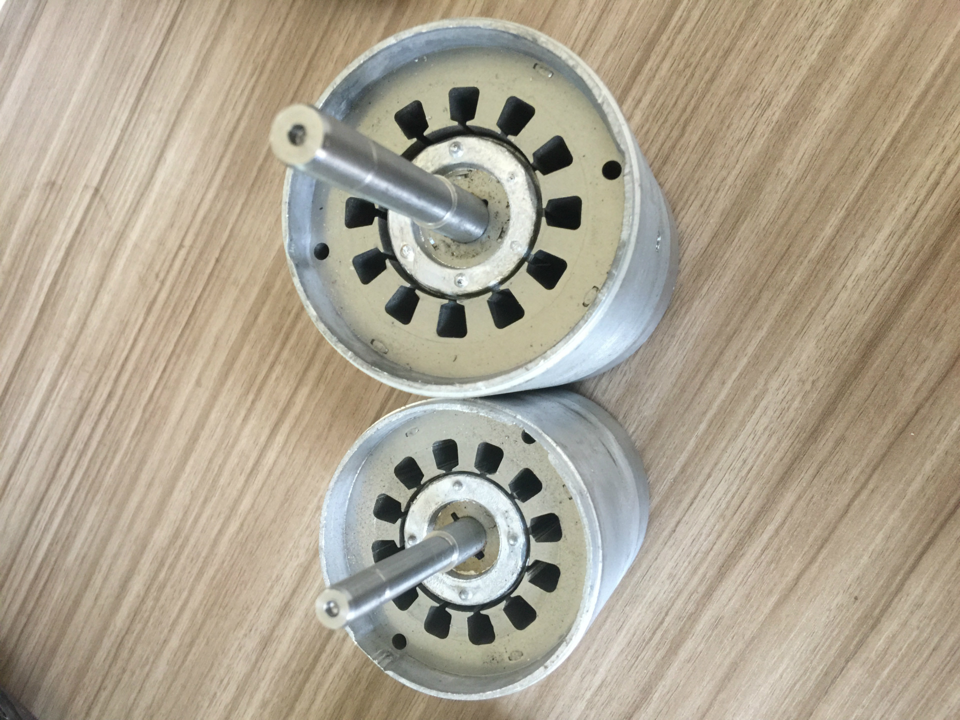 厂家直销100 120瓦增压泵冲片 水泵配件 2级 带轴带铝浇铸带盖