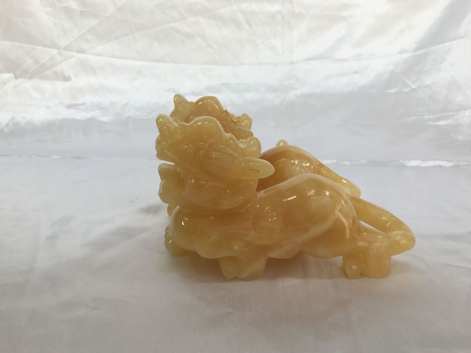 源头工厂批发直销天然米黄玉貔貅玉石手工工艺品家居摆件一件代发