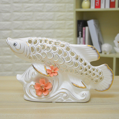 家居饰品客厅装饰摆件创意金龙鱼礼物 招财风水鱼电视柜工艺品