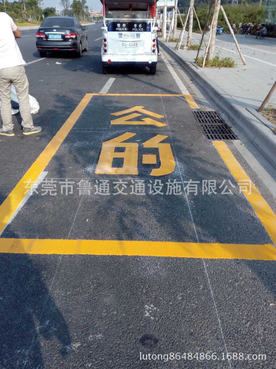 东莞车位标线 路边停车位标线 道路标线施工规划 热熔反光标线