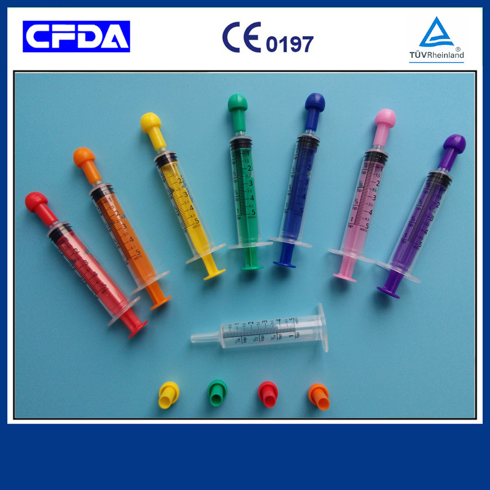 外贸埃及5ml 彩色带盖冲洗器 5cc口腔注射器,10ml 喂食器
