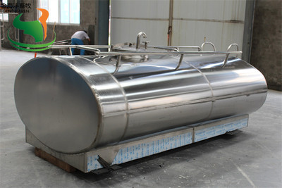 厂家直销 不锈钢牛奶运输罐 鲜奶保温运输罐 可根据卡车定做尺寸