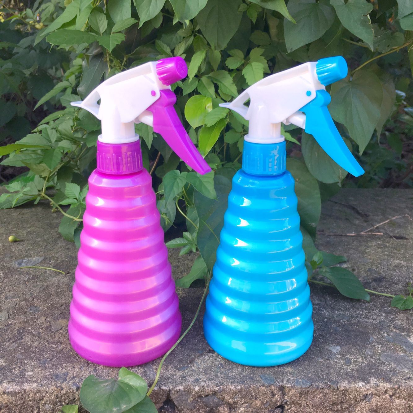 公共场所的喷洒香水,清洗玻璃,汽车喷洒等