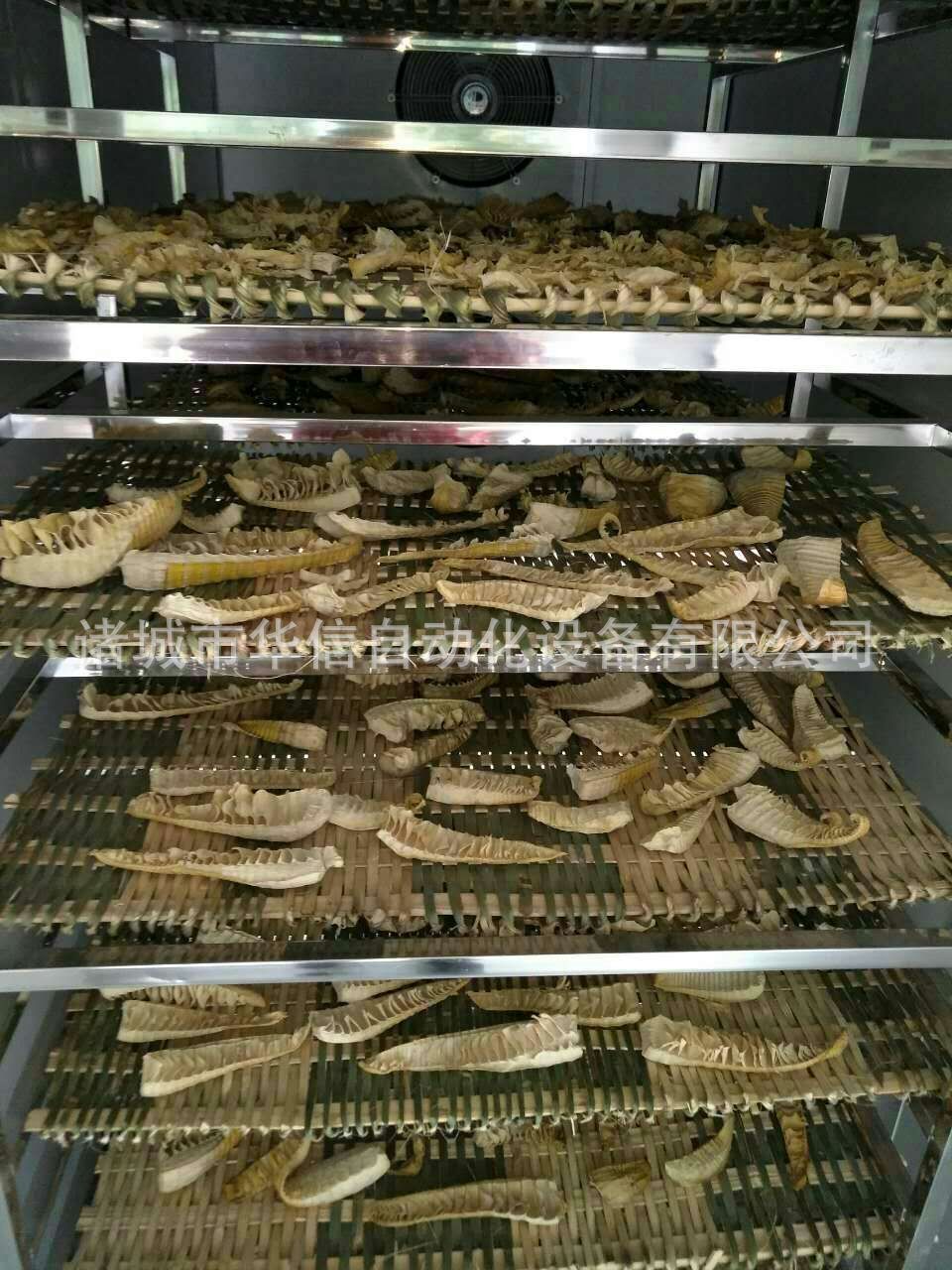 笋干烘干机设备厂家 春笋烘干机春笋烘干设备春笋烘干房价格   3:压榨