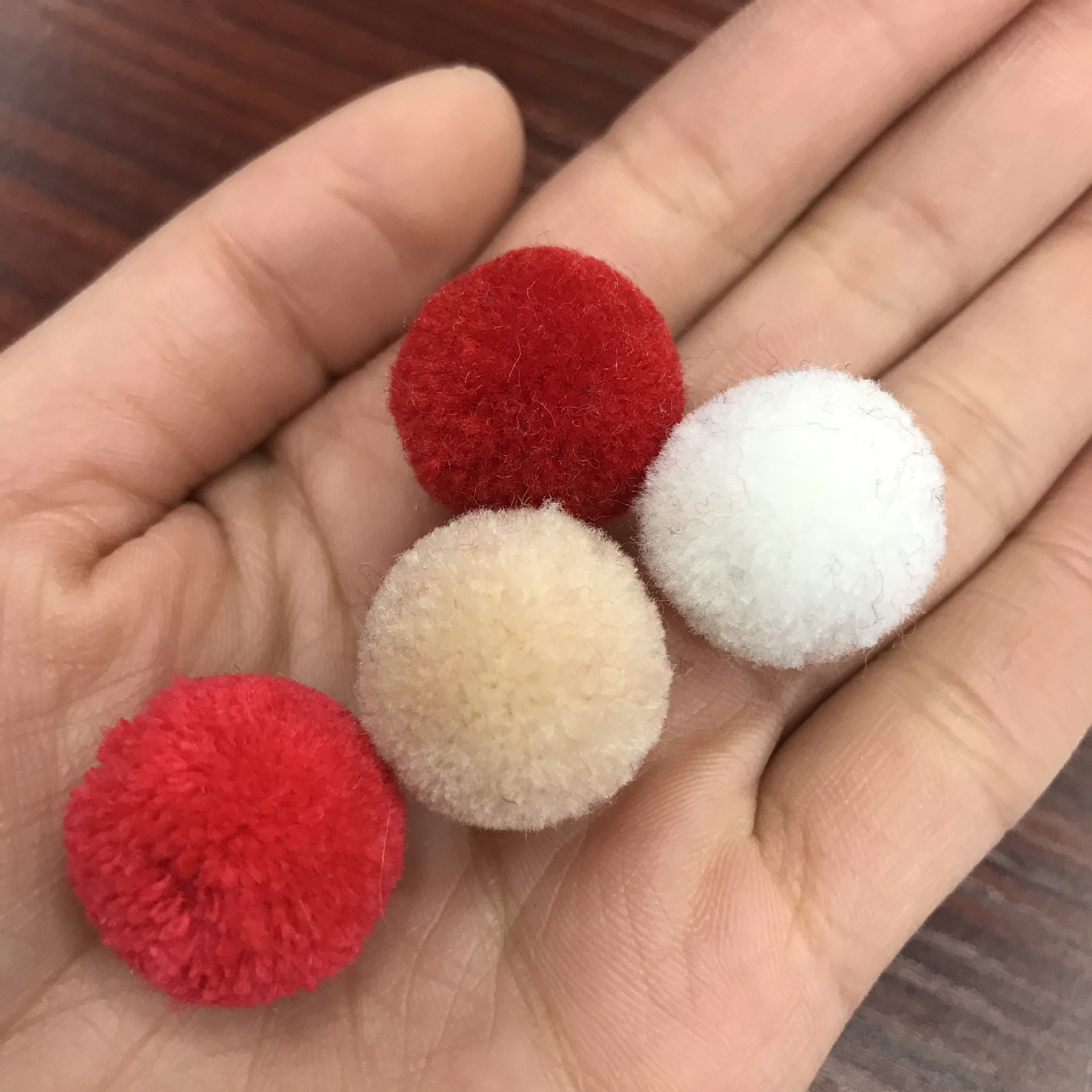 【现货】2cm开司米毛绒球杨梅球圆球 手机壳饰品包包帽子服装配件