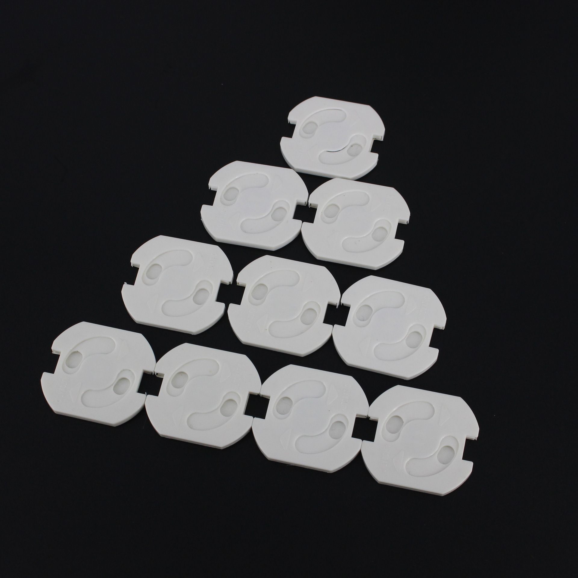 弹簧插座盖儿童安全插座保护盖 防电插座保护盖czg-213