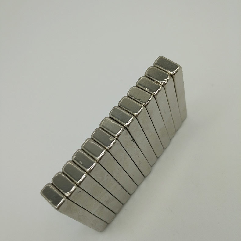 n48磁铁强磁钕铁硼铁片磁棒磁环磁铁片磁石圆柱magntic磁钢