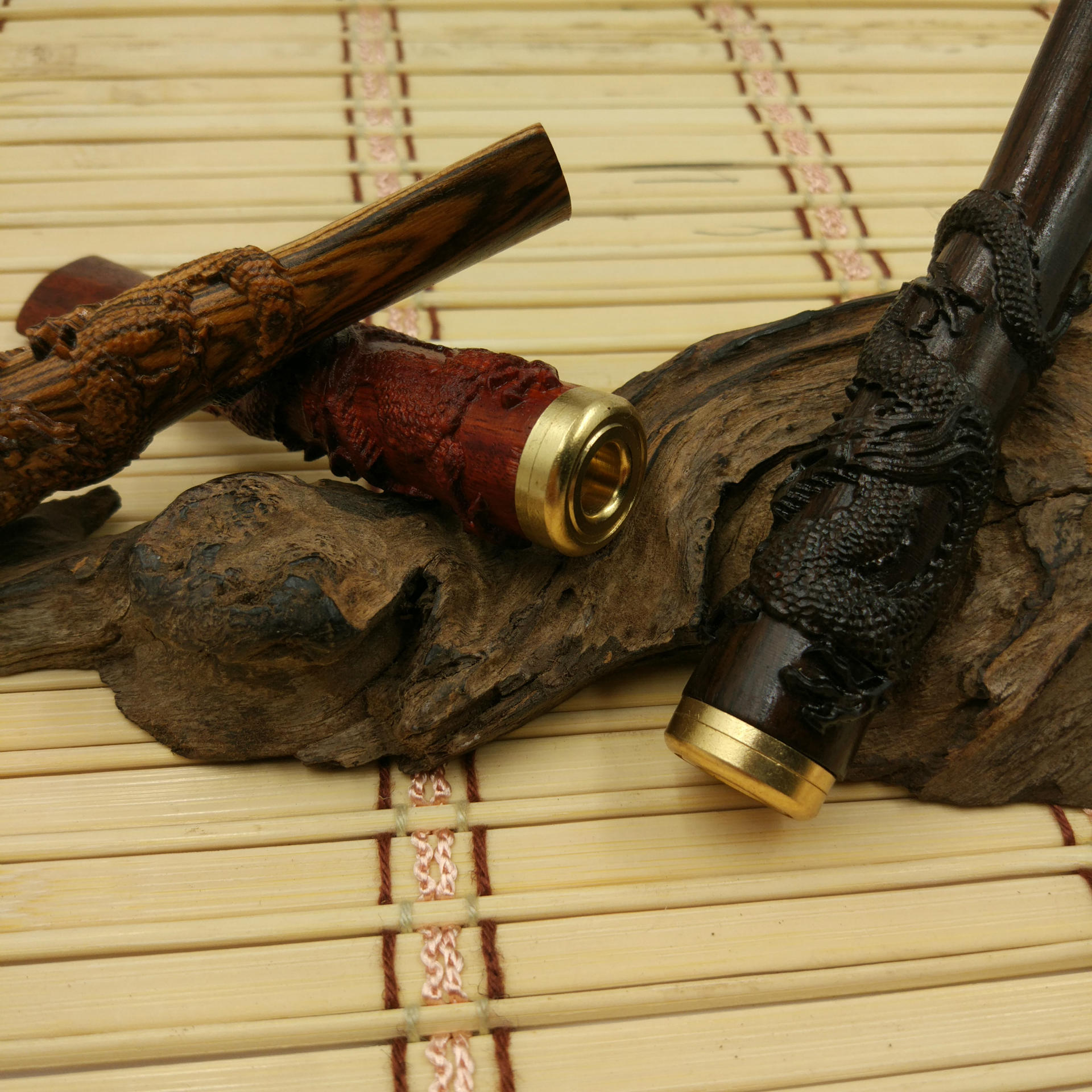 檀木雕刻龙烟嘴 厂家批发制作紫光檀绿檀木质工艺品 男士礼品