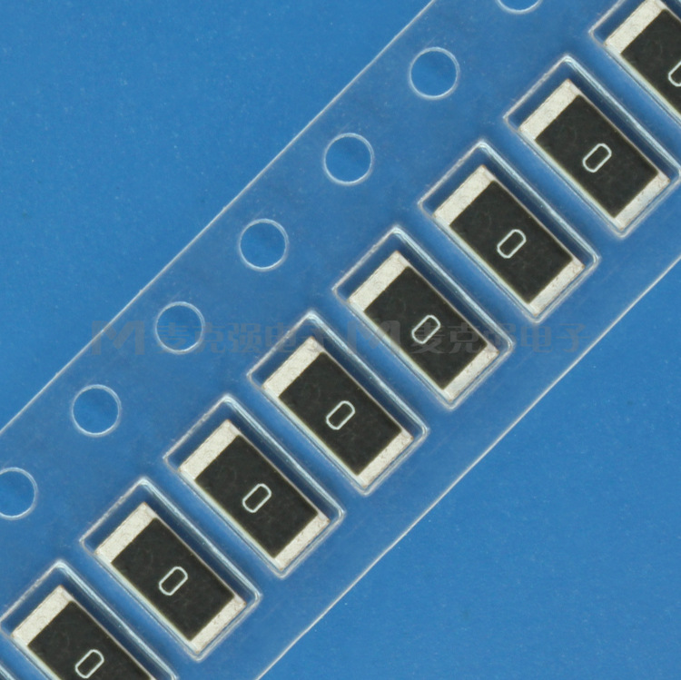 厚声贴片电阻2010 0欧 5% 1/2w 0.5w 0r 0e 丝印0 j级 全新现货