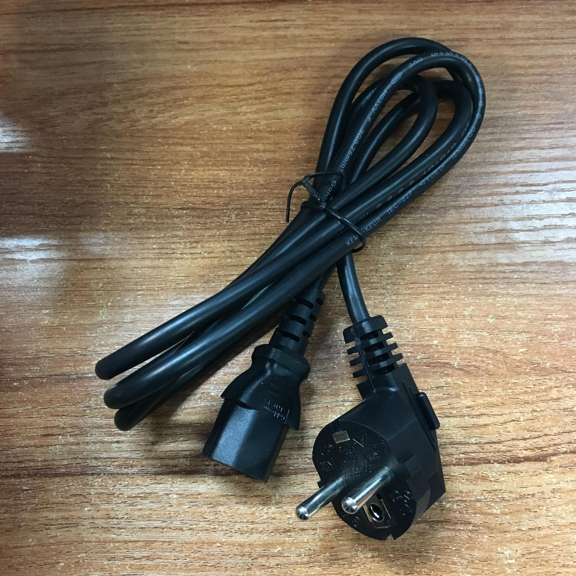 厂家直销15米欧规电源线vde认证德标欧式电源插头线品字尾插