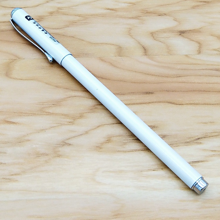 产品名称:希普顿金属中性笔 设计风格:经典款 产品规格:长度15cm 产品