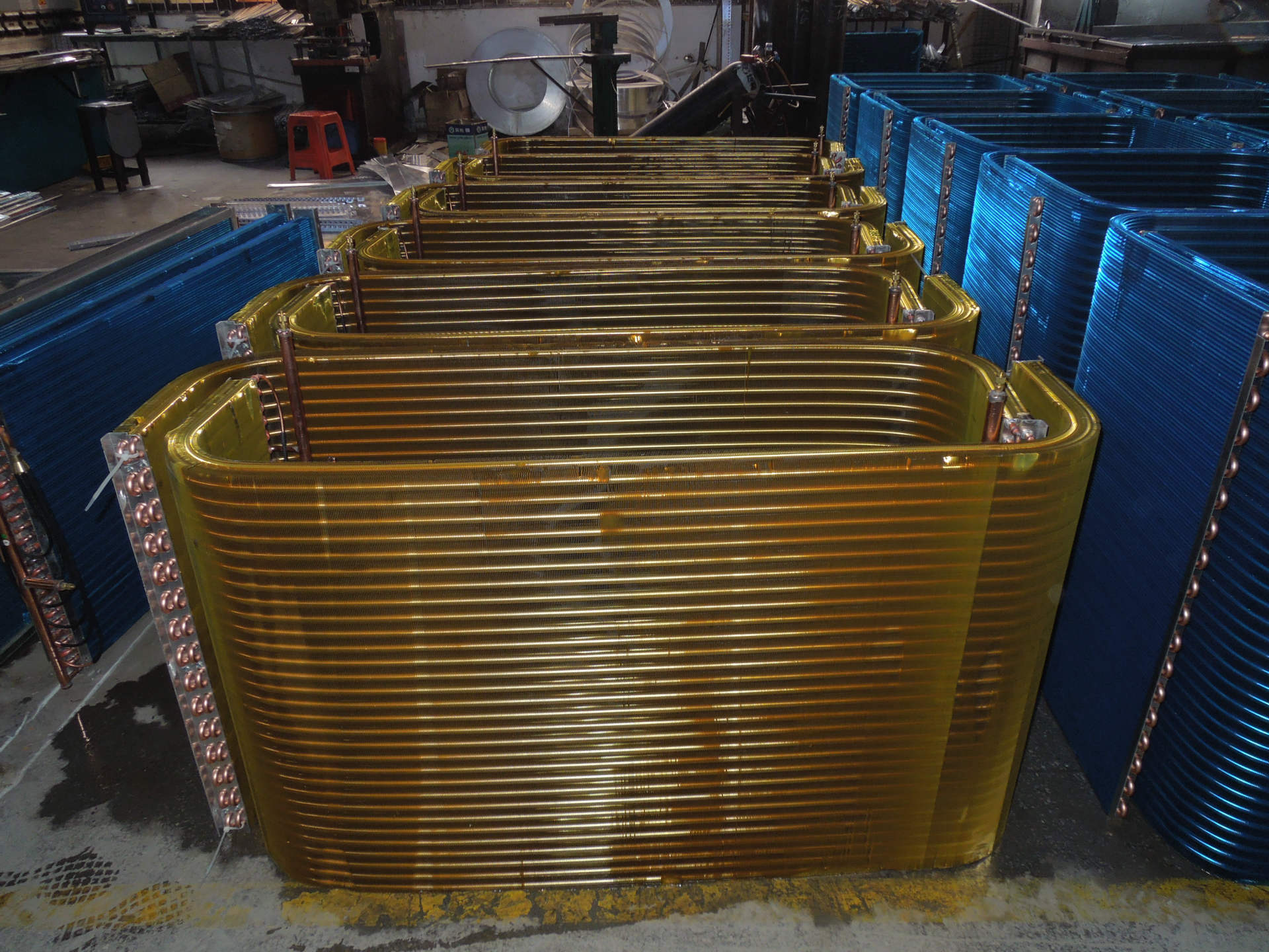 翅片蒸发器冷凝器空调冰箱冰柜冷水机热泵内循环制冷蒸发器订做